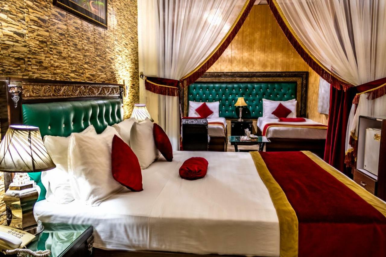 Rose Palace Hotel, Garden Town Лахор Экстерьер фото
