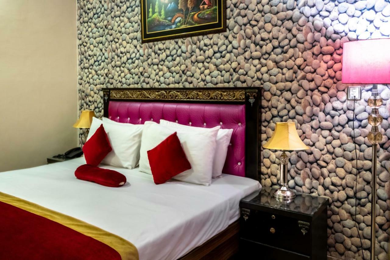 Rose Palace Hotel, Garden Town Лахор Экстерьер фото